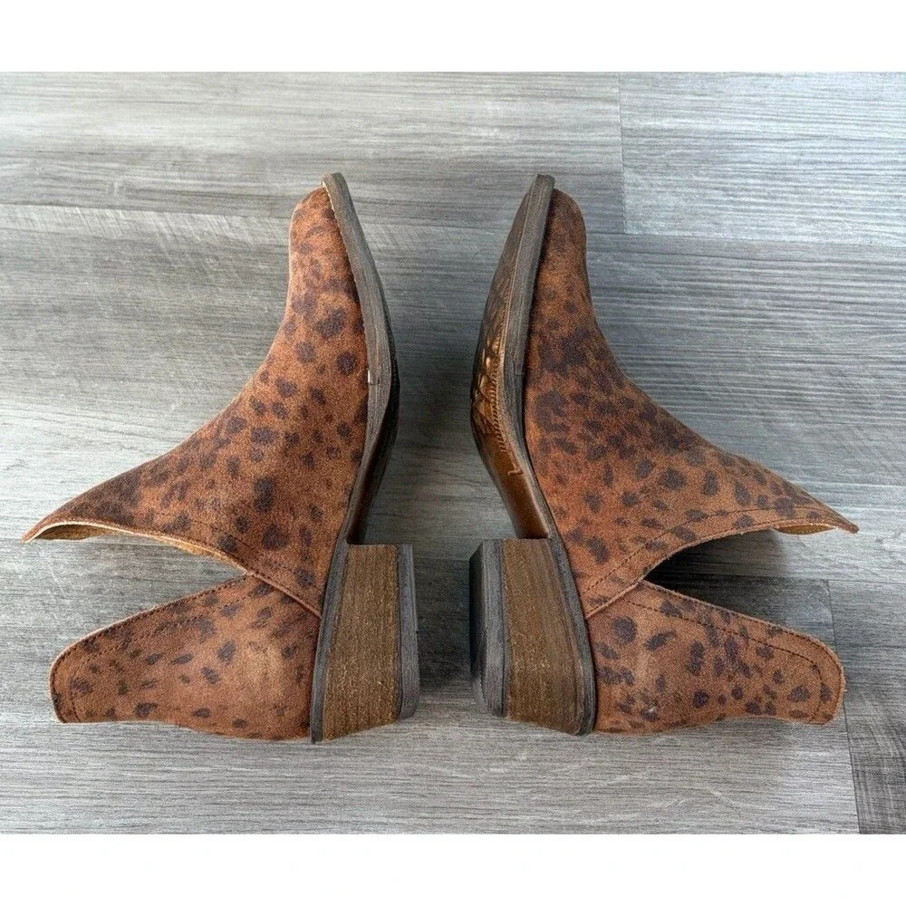 Corkys Girl Ankle Boots Women Size 6 Brown Leopard Cheetah Print Cut Out Booties